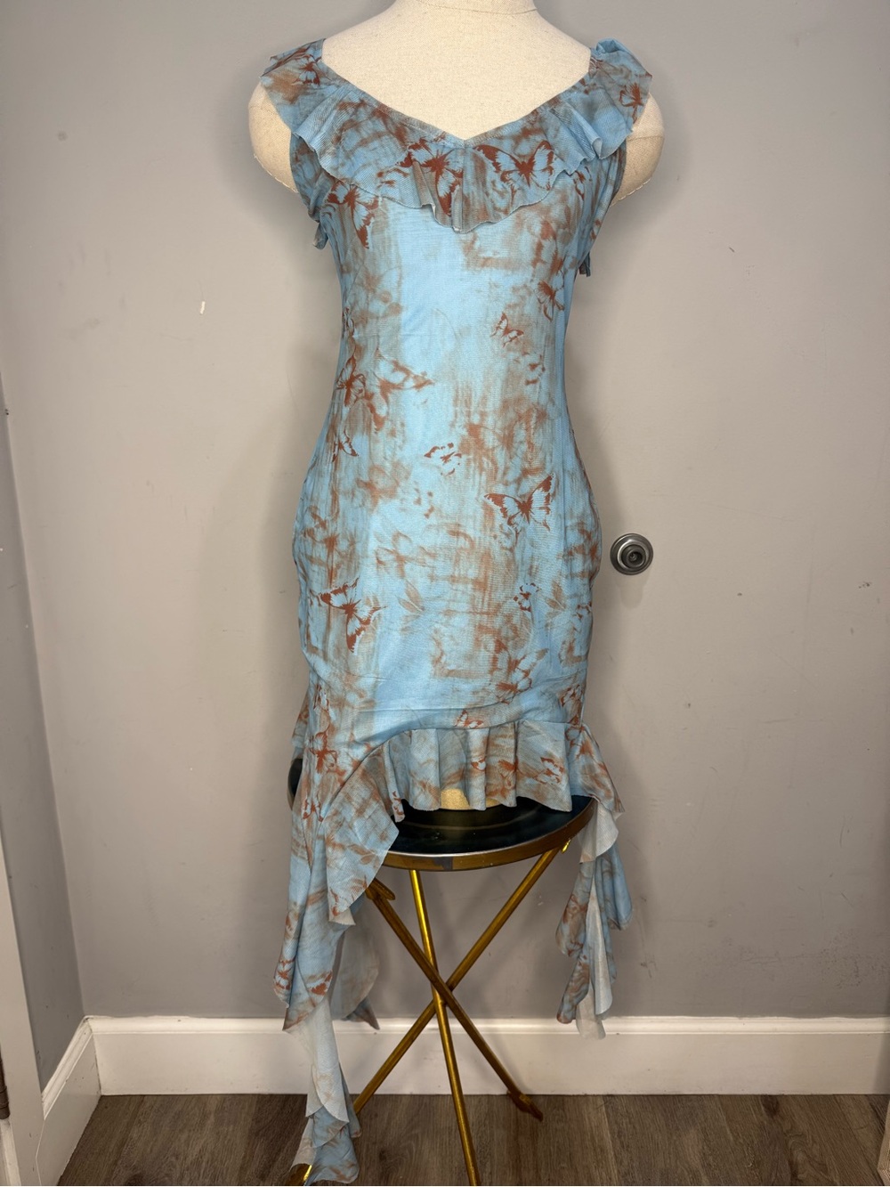 Sky Blue Tie-Dye High-Low Ruffle Dress - Picture 4 of 7